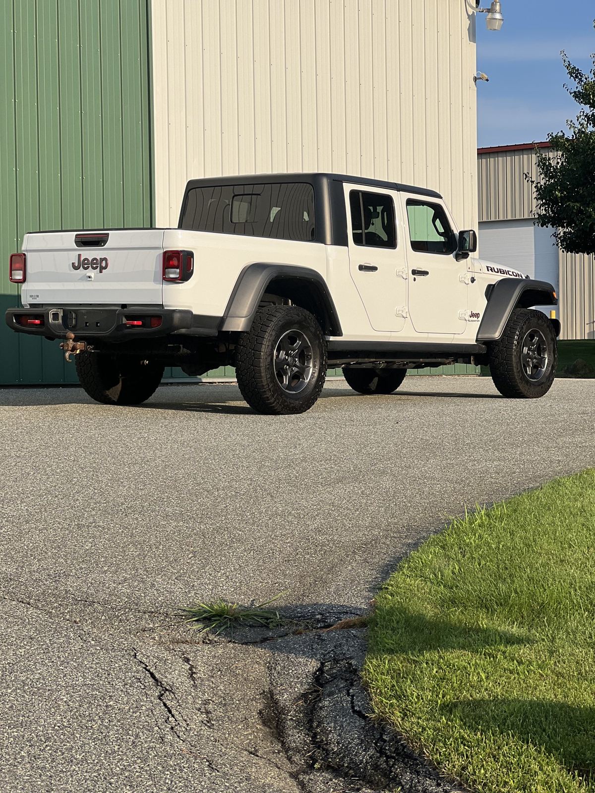2022 Jeep Gladiator photo 7