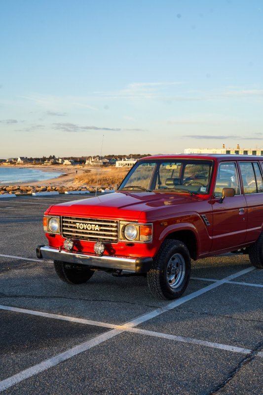 1987 Toyota Land Cruiser FJ60 photo 7