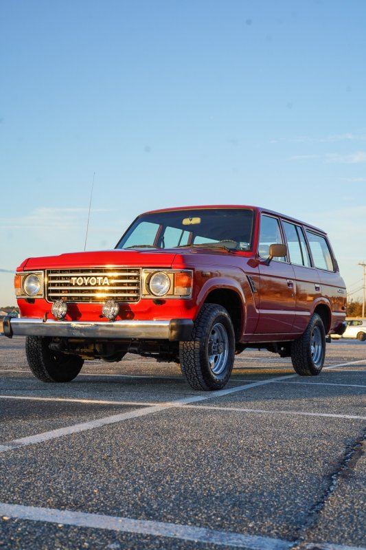 1987 Toyota Land Cruiser FJ60 photo 8