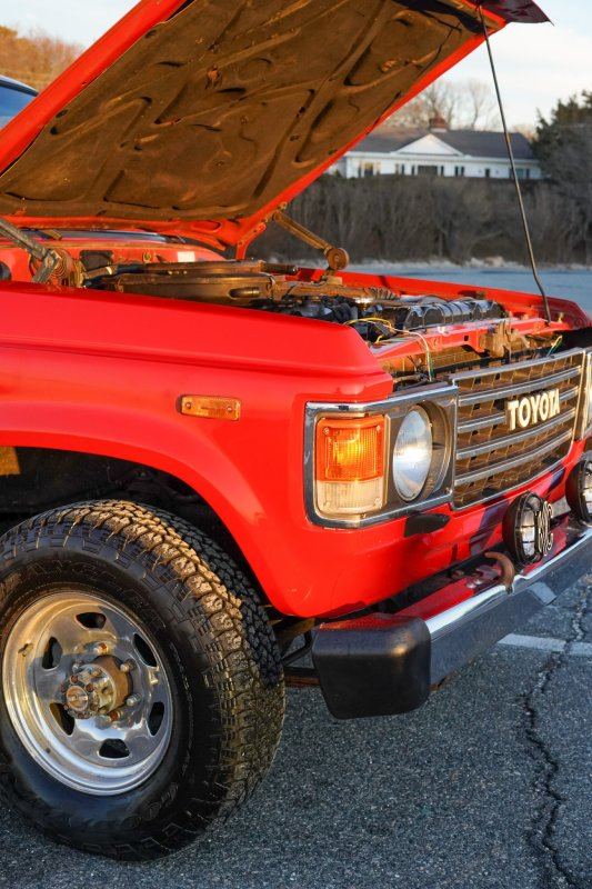 1987 Toyota Land Cruiser FJ60 photo 24